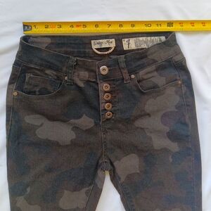 [27] Women's Hi-Rise Camo-green Button-Fly Skinny Jeans Non-Stretch